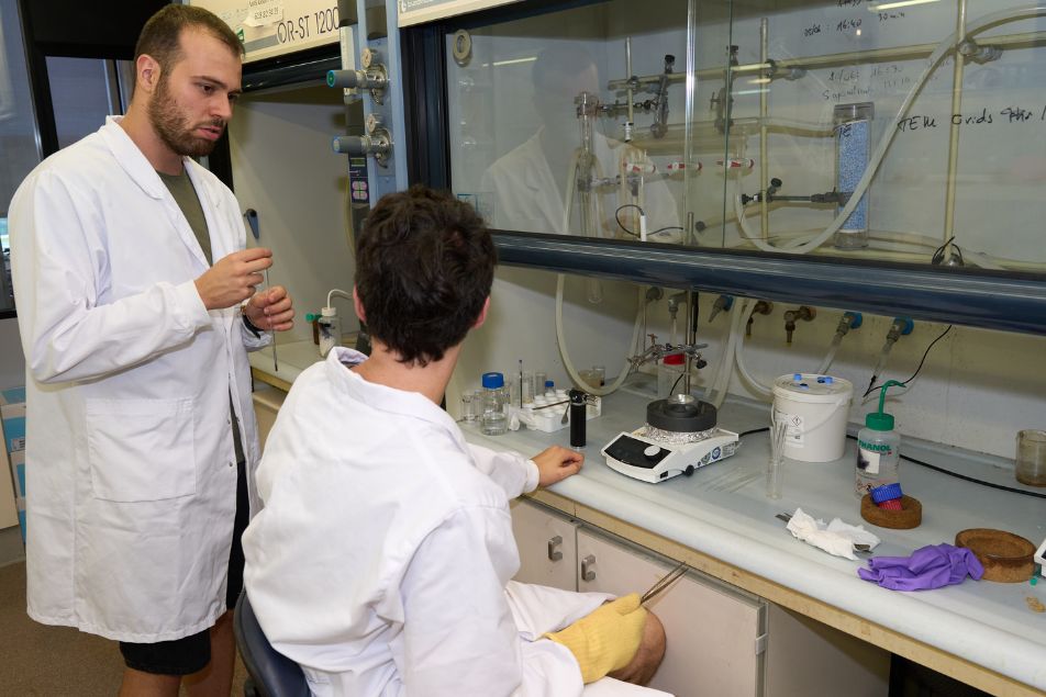 Implicación sector empresarial